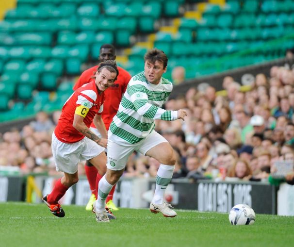 9588DAF9-0D26-4FCE-8F27-AA2A57FF8236