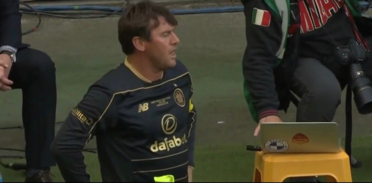 8DE8AFE0-873A-4085-B006-070899D6D5E1