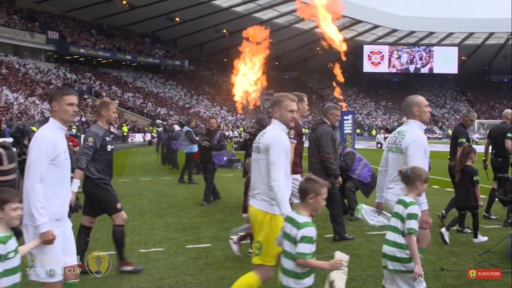 2E321B80-84FB-4B31-B63B-9496D87B9BB5