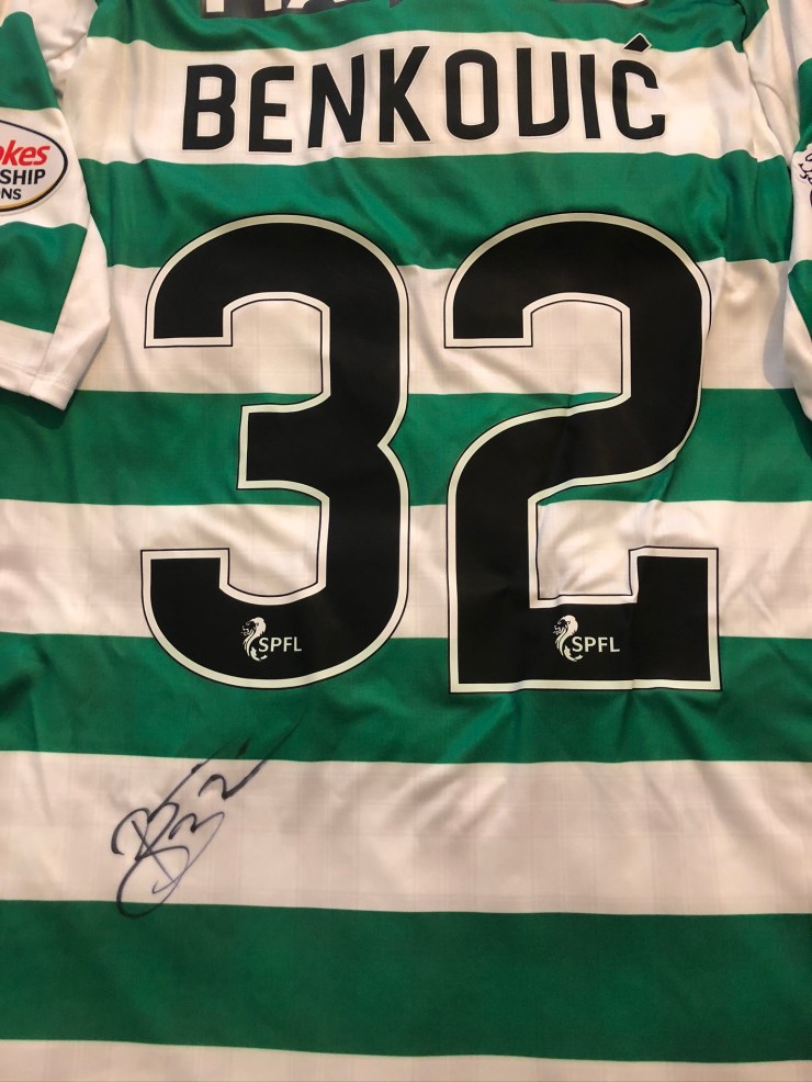 EBEE91EE-82F5-4CBC-A410-4A2D560D9E31